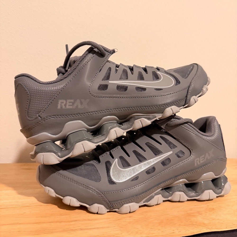 New | Nike Men's Reax 8 Training Shoes